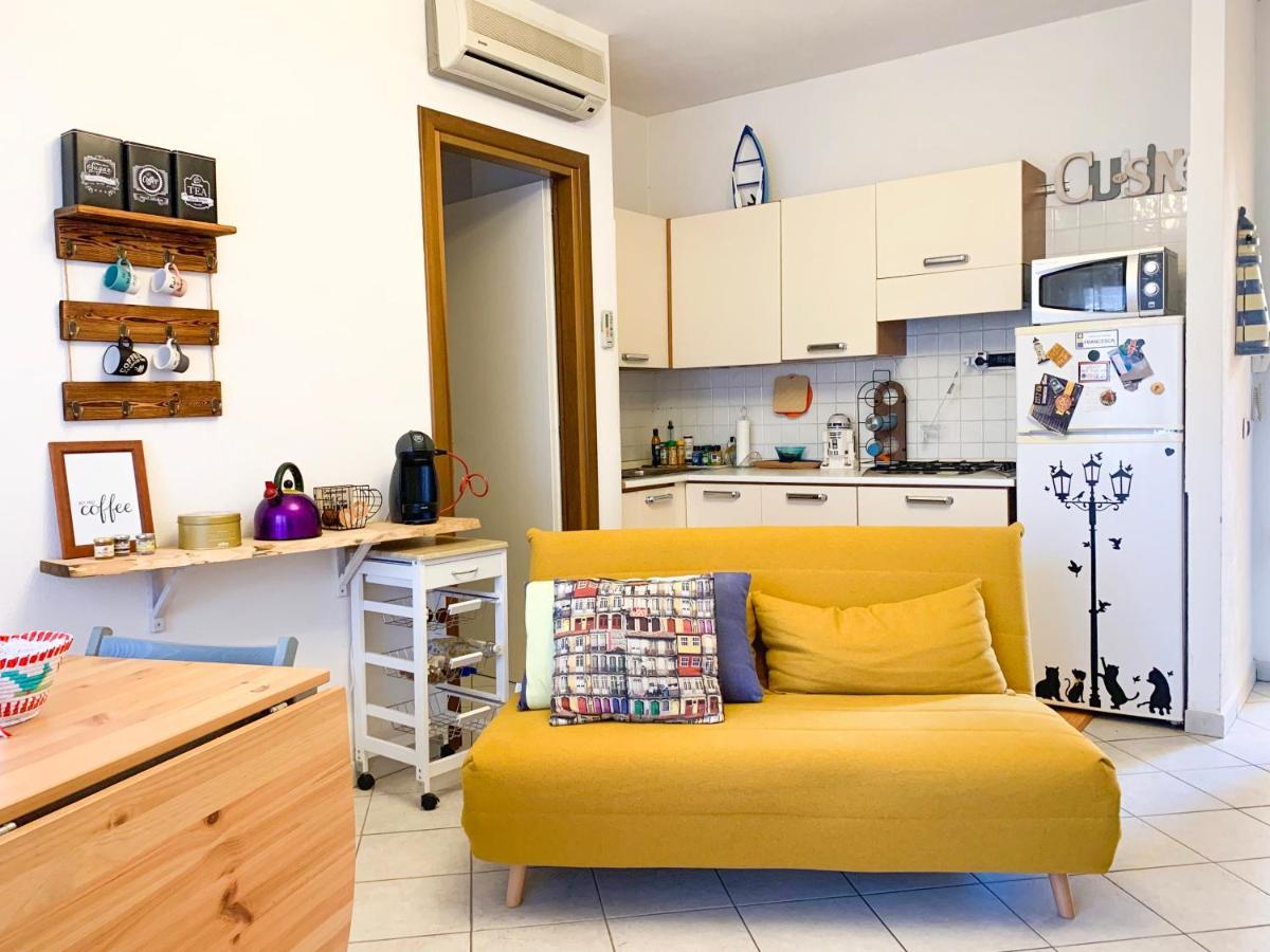 Casa Quasimodo, Con Patio E Giardino Privato Apartment Олбия Екстериор снимка